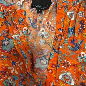 Beautiful in great condition, only worn once